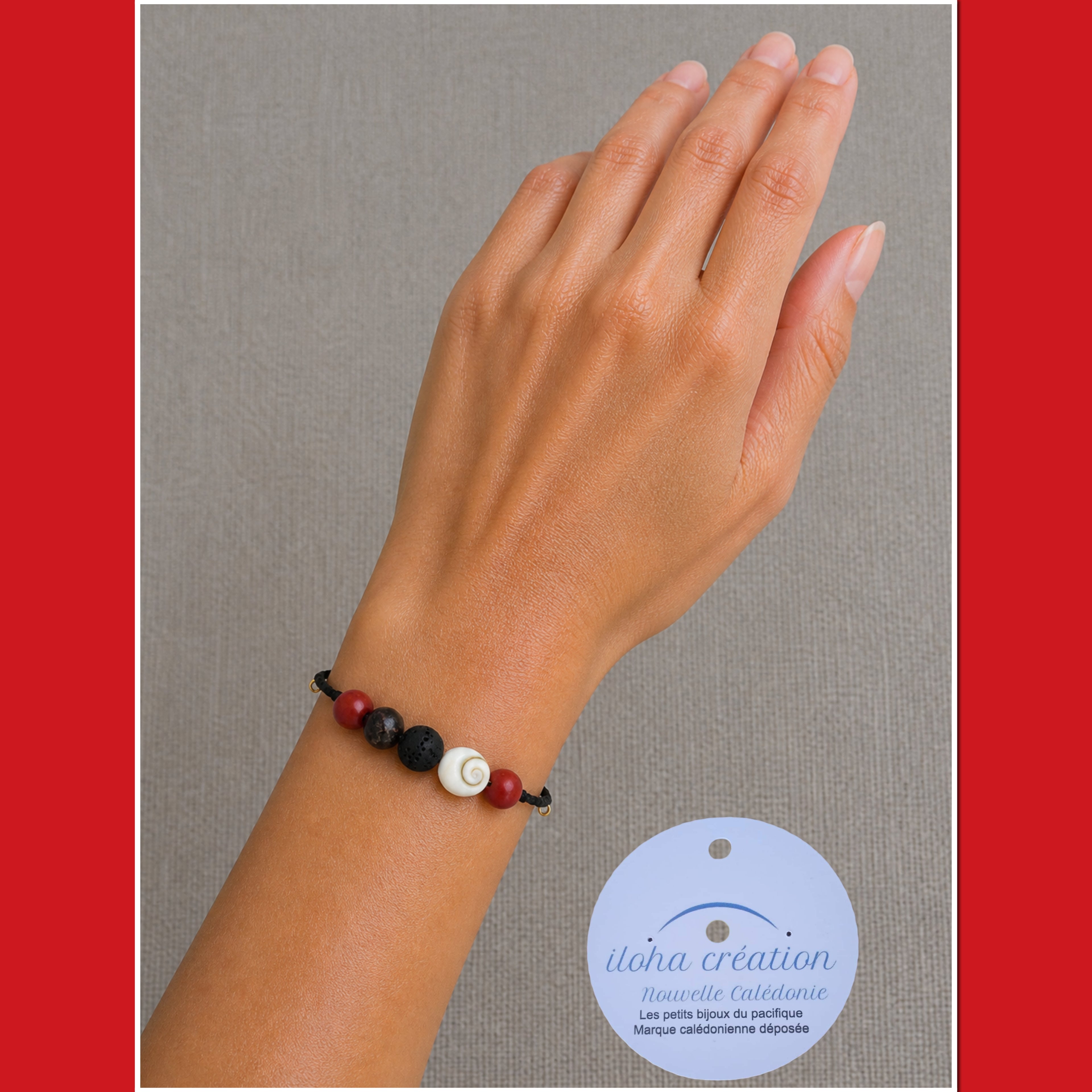 Bracelet spiral artisanal POE 8 avec pierre volcanique noir