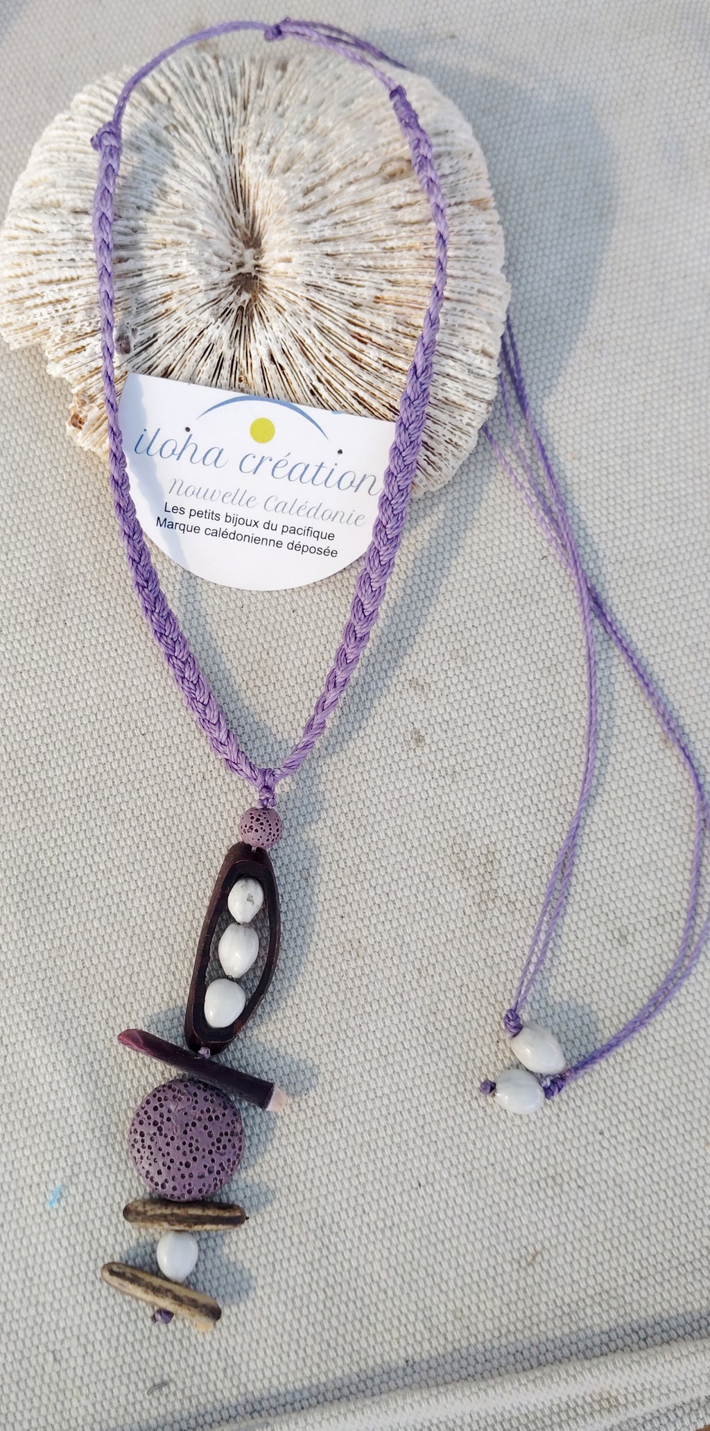 Collier FAÎTIÈRE 2 graine de Wawa tranché