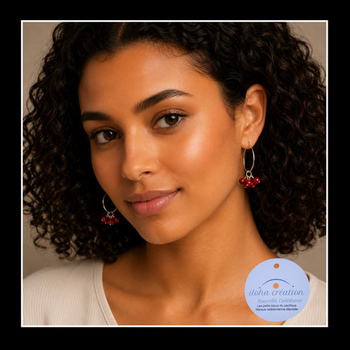 Boucle d'oreille TAMARIN 1 avec graine locale rouge 'eglise'