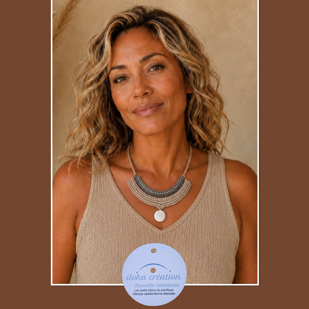 Collier Fait Main | Macramé & Œil de Sainte-Lucie | Pièce Unique